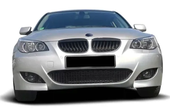 zderzak-bmw-e60-e61-mpakiet-m5-spryski-pdc-hal-powierzchnia-do-malowania