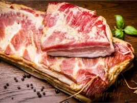 boczek-swojski-wedzony-500g-dymem-olchowym-surowy