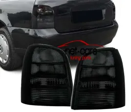 lampy-tylne-audi-a4-b5-kombi-avant-dymione