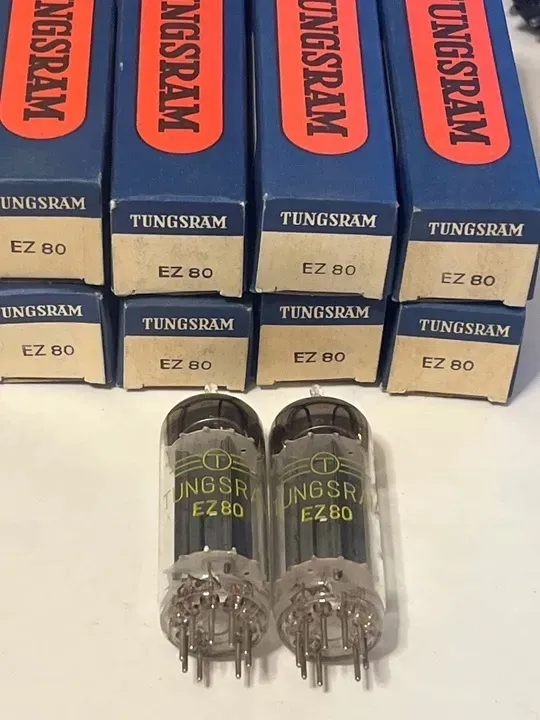 lampa-tungsram-ez80-nos