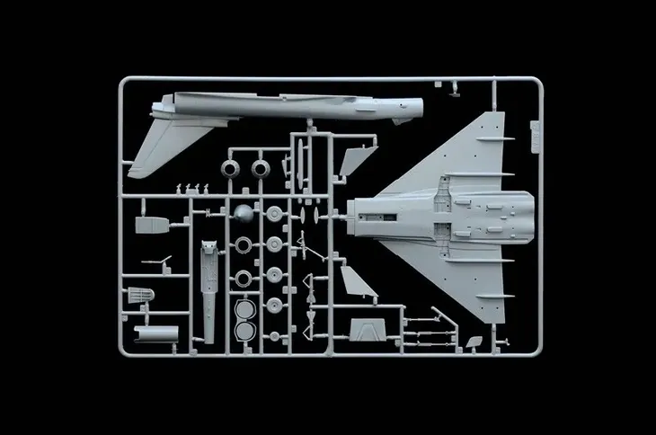 1-72-ef-2000-typhoon-single-seater-marka-italeri-stan-zlozenia-do-zlozenia