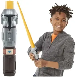 star-wars-miecz-swietlny-the-mandalorian-lightsaber-gwiezdne-wojny-hasbro
