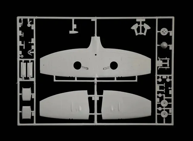 1-48-spitfire-mk-ix-marka-italeri