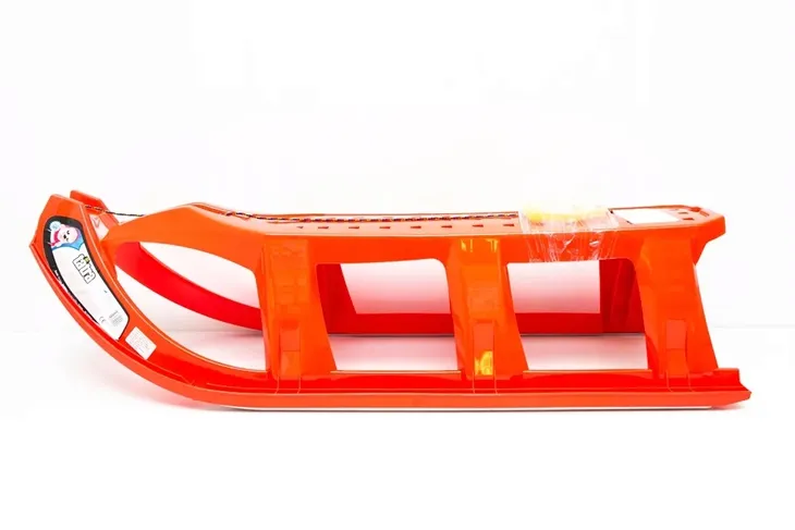 siedzisko-oparcie-do-sanek-isp-ispc-tatra-czerwone-stan-nowy-material-plastikowe