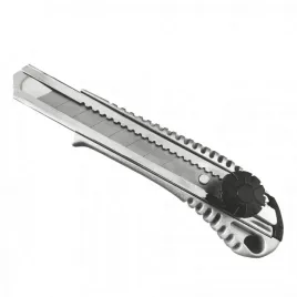 dedra-noz-metalowy-ostrze-odlamywane-m9010-18mm