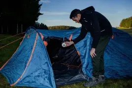 latarka-led-kempingowa-pod-namiot-glosnik-bluetooth