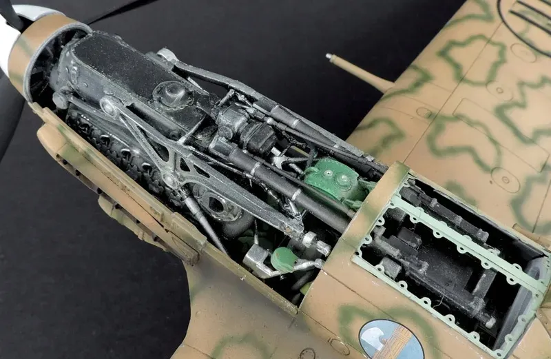 1-32-macchi-mc-205-veltro-marka-italeri