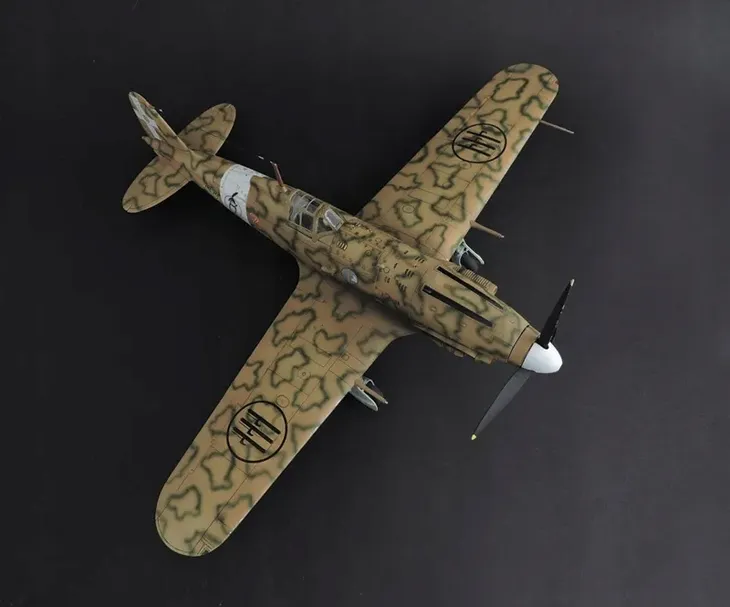 1-32-macchi-mc-205-veltro-skala-skala-1-32