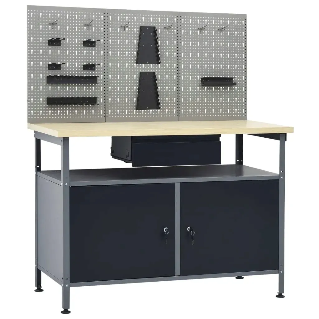 stol-roboczy-z-trzema-panelami-sciennymi-lumarko