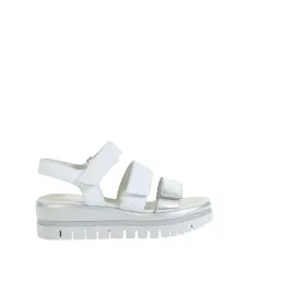 damskie-srebrne-casualowe-sandaly-gabor-84-620-21-39