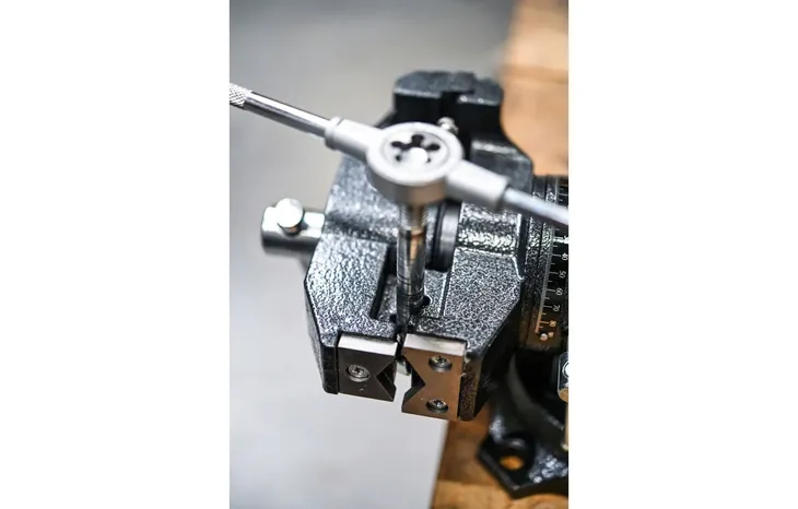 imadlo-obrotowe-drel-100-mm-waga-urzadzenia-10-kg