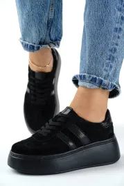 skorzane-sneakersy-damskie-czarne-klasyka-i-wygoda-na-co-dzien-38
