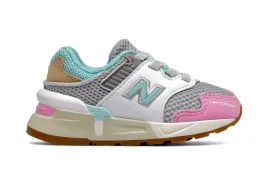 sneakersy-new-balance-ih997jhp-czarny-r-22-5-6