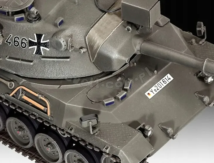 model-do-sklejania-revell-czolg-leopard-1-stan-nowy