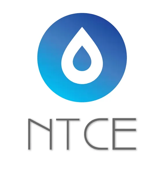 chlor-plynny-w-plynie-podchloryn-sodu-15percent-do-basenu-wody-studni-jacuzzi-5l-stan-nowy-marka-ml