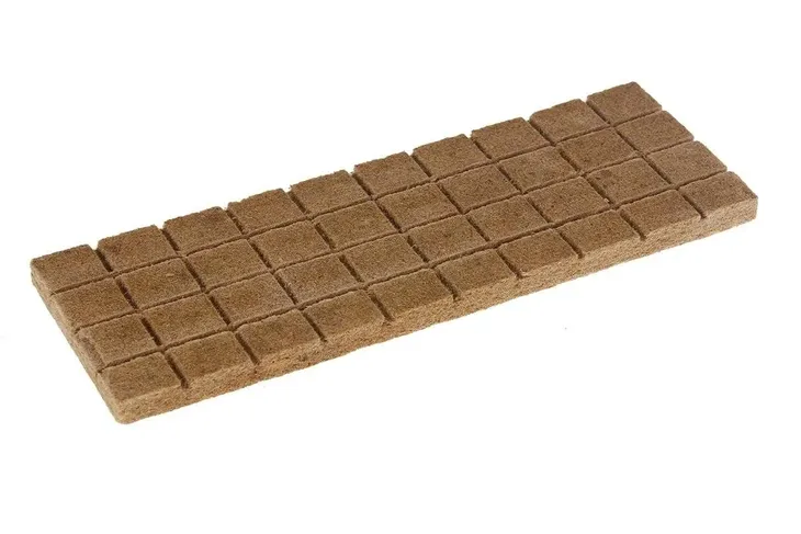 podpalka-do-pieca-kominka-grilla-2400-kostek-stan-nowy-waga-5-kg