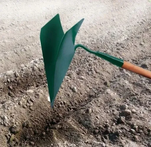 obsypnik-duzy-plug-radelko-do-ogrodu