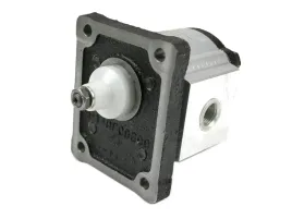 pompa-hydrauliczna-zebata-3-8cm3-grupa-1-typ-europejski-walek-1-8-przyl
