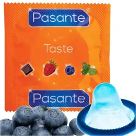 prezerwatywy-pasante-blueberry-o-smaku-zapachu-jagody-oralne-1-szt