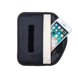 etui-rfid-z-ochrona-antykradziezowa-na-karte-platnicza-telefon-i-kluczyki