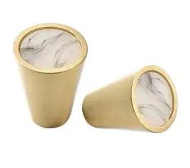 premium-uchwyt-meblowy-galka-mosiezna-zlota-marmur