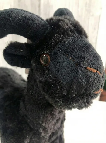 czarny-pluszowy-koziolek-30cm-plec-chlopcy-dziewczynki