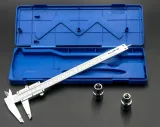 suwmiarka-analogowa-corona-richmann-200-mm-stan-nowy-dokladnosc-pomiaru-0-02-mm