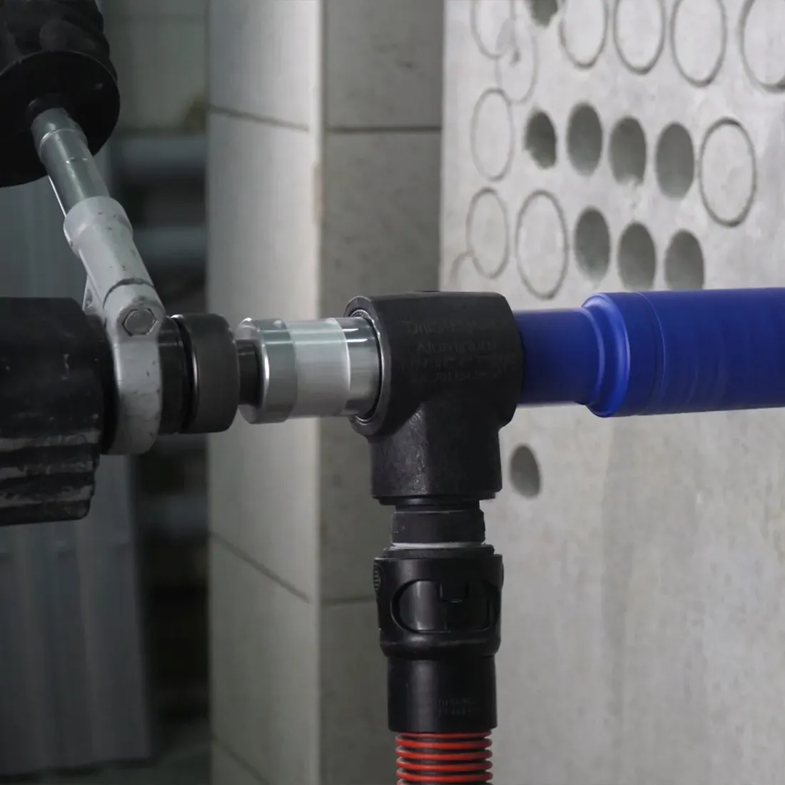pochlaniacz-pylu-drillstream-aluminium-stan-nowy
