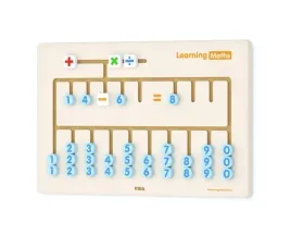 kolorowa-tablica-manipulacyjna-na-sciane-montessori