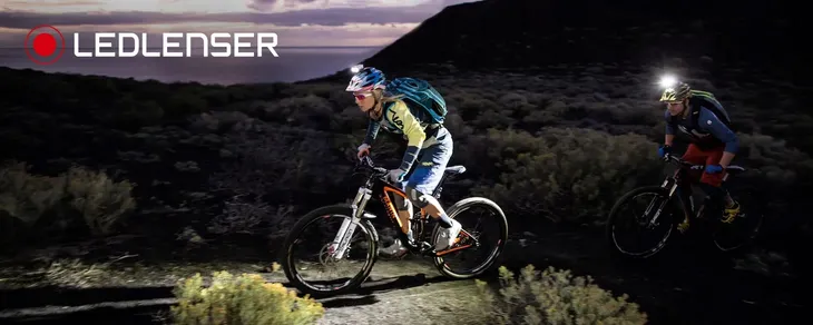 latarka-led-lenser-h3-2-kolor-dominujacy-czarny