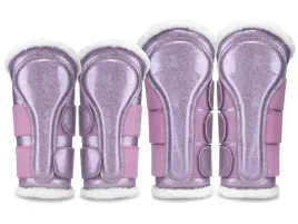 zestaw-ochraniaczy-dla-konia-ze-sztucznym-futrem-przod-tyl-roz-cob-pink