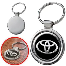 breloczek-3d-brelok-zawieszka-do-kluczy-z-logiem-samochodu-toyota-prezent