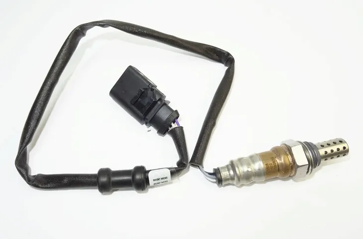 sonda-lambda-vw-golf-v-1-4-2-0gti-03-denso-stan-nowy-numer-katalogowy-oryginalu-audi-022906262bm
