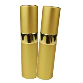 gaz-pieprzowy-guard-twist-up-10-ml-szminka-zlota