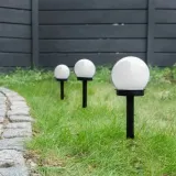 lampa-ogrodowa-wbijana-kula-10-cm-led-solarna-biala-z-czujnikiem-ecolight-wysokosc-calkowita-32-cm