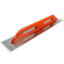 paca-nierdzewna-tytanx-680-mm-zab-8x8-mm-uch-drewniany-instar-5808t
