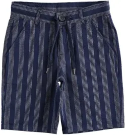 granatowe-spodnie-chlopiece-w-paseczki