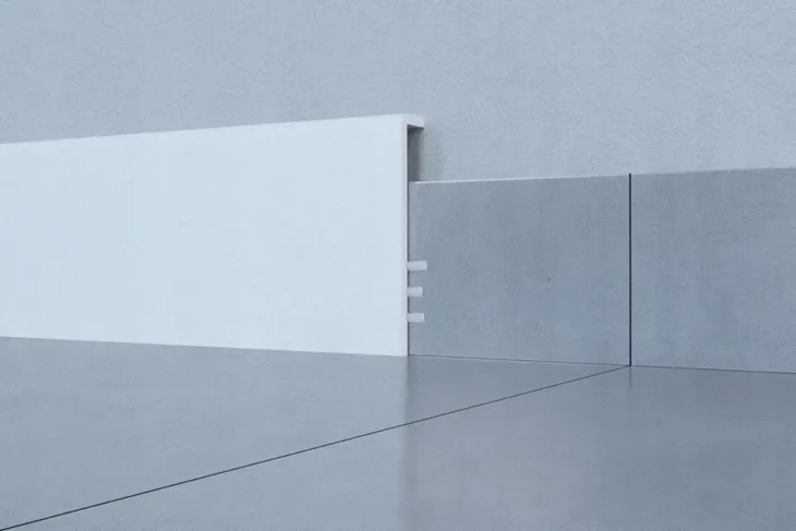listwa-podlogowa-biala-stiq-s0950-arbiton-95-cm-kolekcja-stiq