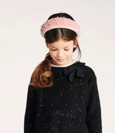 sweter-w-kolorze-czarnym-dziewczecy-w-cekiny