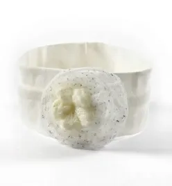 opaska-niemowleca-kremowa-z-kwiatuszkiem