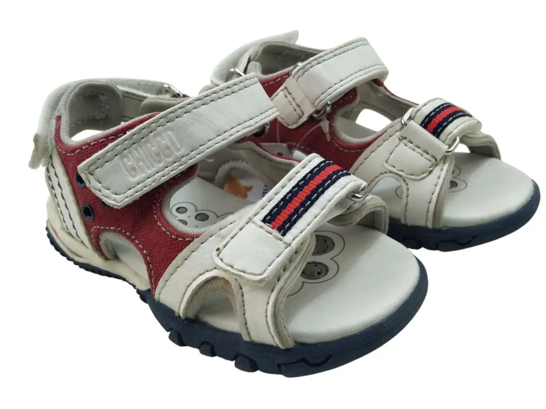 sandaly-dzieciece-chicco-rozmiar-22-biale