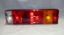 lampa-tylna-mercedes-atego-tyl-lewa-gniazdo