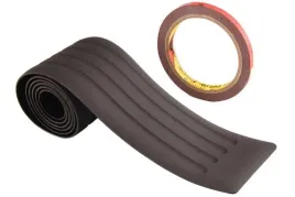 uniwersalna-nakladka-oslona-gumowa-na-tylny-zderzak