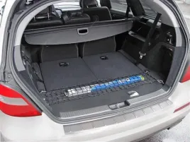 siatka-do-bagaznika-mercedes-r-klasa-kombivan-tyl