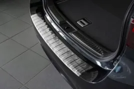 nakladka-na-zderzak-tylny-toyota-avensis-mk-3-fl-k