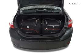 toyota-corolla-limousine-2013-torby-do-bagaznika