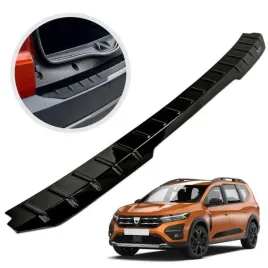 nakladka-listwa-ochronna-bagaznika-na-tylny-zderzak-do-dacia-jogger-2021-
