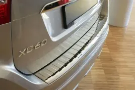 nakladka-na-zderzak-tylny-do-volvo-xc60-lustro