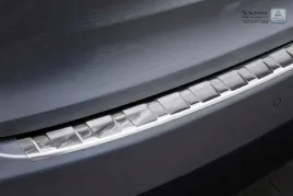 nakladka-na-zderzak-tylny-do-lexus-nx-stal