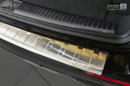 nakladka-na-zderzak-tylny-do-mercedes-klasa-e-w213-kombi-stal
